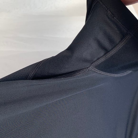 black workout top - Picture 4 of 8